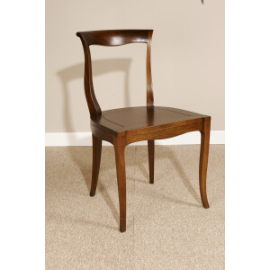 Silla clasica caoba
