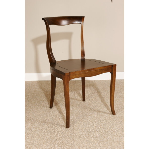 Silla clasica caoba