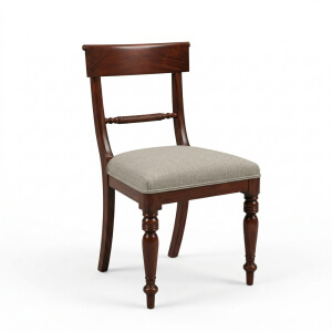 Silla Regencia Soga de caoba con travesaño torneado en espiral y asiento tapizado claro.